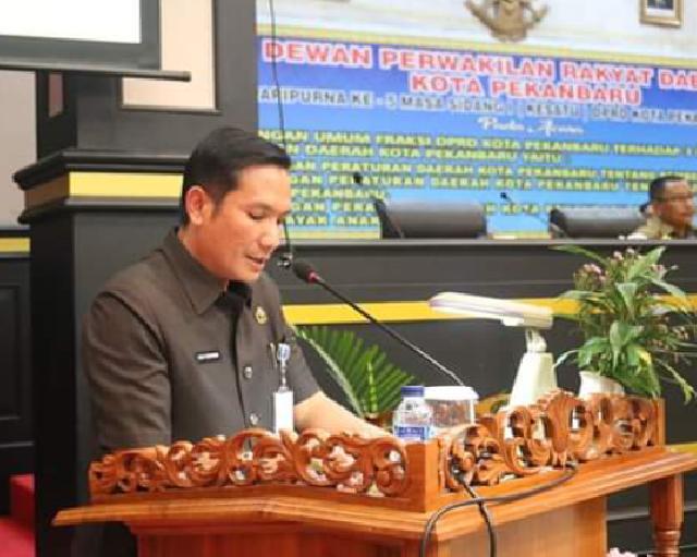 Wakil Rakyat Pekanbaru Gelar Paripurna Pandangan Umum Fraksi Terhadap Tiga Ranperda